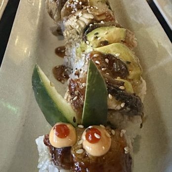Blue Ocean - Dragon Roll - Sushi Bars Near Me - Lewisville, Texas