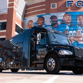 Top Notch Transportation - Life's Best Moments Deserve a Top Notch Limo Party Bus - Party Bus Rentals Near Me - Miami, Florida Top Notch Transportation - Life's Best Moments Deserve a Top Notch Limo Party Bus - Party Bus Rentals Near Me - Miami, Florida