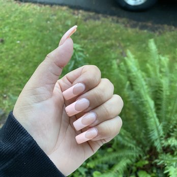 Lotus Nails Spa - Nail Salons Near Me - Renton, Washington
