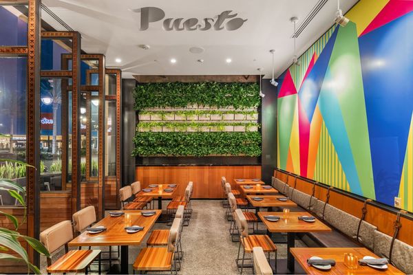 Puesto Los Olivos by null