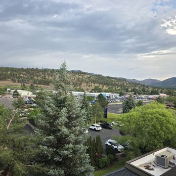 DoubleTree by Hilton Hotel Flagstaff - Hotels Near Me - Flagstaff, Arizona