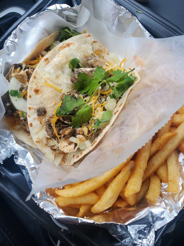 JERK 48 ALSIP Updated June 2024 12 Reviews 12037 S Pulaski Rd