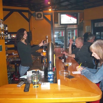 Station 131 - Kerstin hinter der Theke. - Sports Bars Near Me - Bremen, HB Station 131 - Kerstin hinter der Theke. - Sports Bars Near Me - Bremen, HB