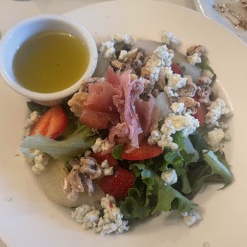 Chef Alfredo's Ristorante Italiano - Salad with strawberry, nuts and Gorgonzola - Italian Near Me - Cedar City, Utah Chef Alfredo's Ristorante Italiano - Salad with strawberry, nuts and Gorgonzola - Italian Near Me - Cedar City, Utah