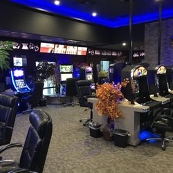 Lucky Lil's Casino and Liquor Store
