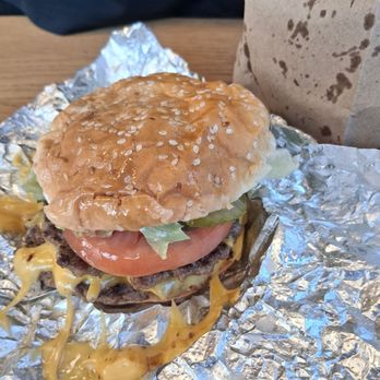 Five Guys - Cheeseburger - Burgers Near Me - Pompano Beach, Florida Five Guys - Cheeseburger - Burgers Near Me - Pompano Beach, Florida