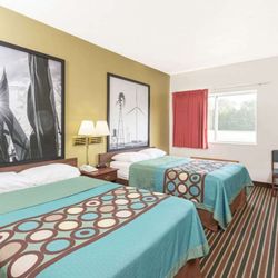Guest room