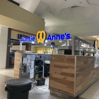 Auntie Anne's - Pretzels Near Me - Reno, Nevada Auntie Anne's - Pretzels Near Me - Reno, Nevada