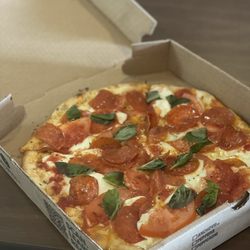 Leone's Italian Restaurant - Margherita Pizza