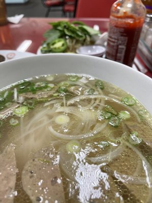 Cafe & pho Hoang by null