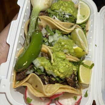 Al Chile - Mexican Near Me - Queens, New York