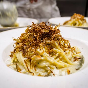 Caffè Ninì Bistrot - tagliolini cacio e pepe con carciofi croccanti - Italian Near Me - Rome, RM Caffè Ninì Bistrot - tagliolini cacio e pepe con carciofi croccanti - Italian Near Me - Rome, RM
