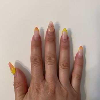 Orange Nail Bar - Nail Salons Near Me - Sunnyvale, California