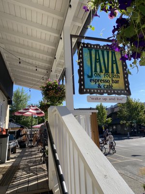 Java On Fourth by null