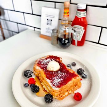 Cafe Weekend - Berry Mascarpone French Toast - Breakfast & Brunch Near Me - Allston, Massachusetts Cafe Weekend - Berry Mascarpone French Toast - Breakfast & Brunch Near Me - Allston, Massachusetts