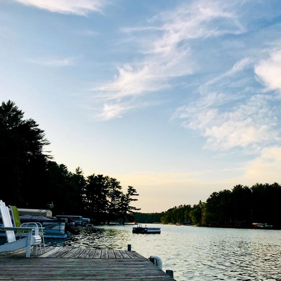 PINES INN COTTAGES Updated August 2024 13 Photos N2566 Pine Inn Ln, Waupaca, Wisconsin