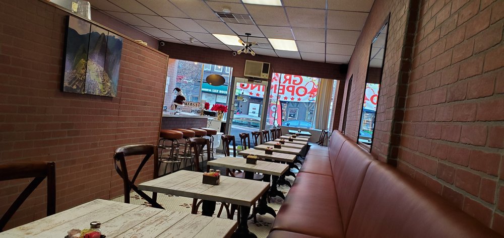 Julia's Café International Food