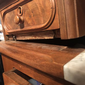 Hill Moving Services - Missing granite piece & the drawer is no longer attached - Movers Near Me - Poulsbo, Washington Hill Moving Services - Missing granite piece & the drawer is no longer attached - Movers Near Me - Poulsbo, Washington