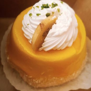 VeggiEAT - Passion fruit mouse - Vegetarian Near Me - Henderson, Nevada VeggiEAT - Passion fruit mouse - Vegetarian Near Me - Henderson, Nevada