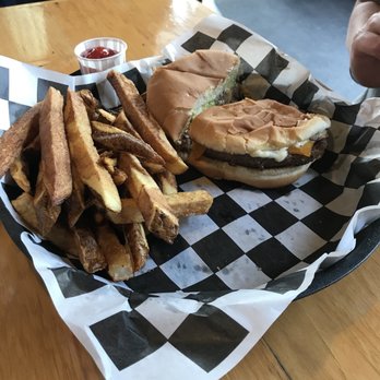 Tailgater's Burger Company - Burgers Near Me - Hope, Arkansas