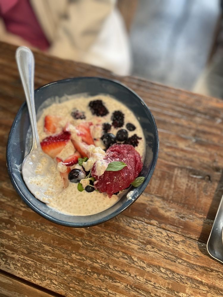 BLUEYS KITCHEN AND MARKET 1869 Photos & 1089 Reviews 1814 Berkeley