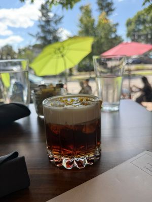 The High Hat by null