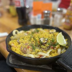 La Fonda Latina - Paella for one