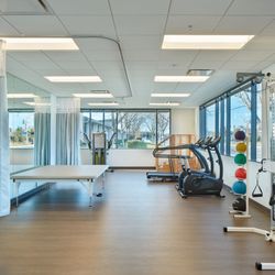 Center for Elders Independence-San Leandro - Senior rehab gym fully equipped