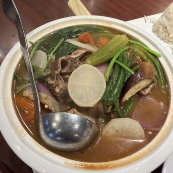 Gerry's Grill and Bar - Sinigang Beef Short Ribs - Filipino Near Me - Union City, California