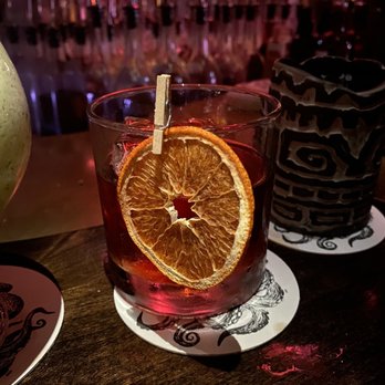 UnderTow Gilbert - Cocktail Bars Near Me - Gilbert, Arizona