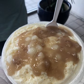 Ice Garden - Taro with ice cream and mochi balls - Desserts Near Me - Aiea, Hawaii