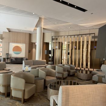AC Hotel Phoenix Downtown - Lobby lounge - Hotels Near Me - Phoenix, Arizona