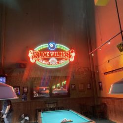 Slick Willie's Family Pool Halls - Pool time