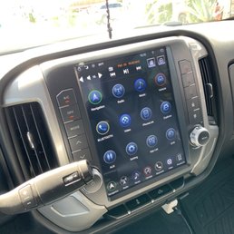 12inch  Screen on 2017 Silverado