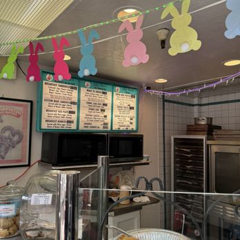 Lilly Mae's Cinnamon Rolls - They are not honest with the pricing. Order two pretzel today and was charge $10 + each.  My total was $22.40 and receipt is not itemize. - Bakeries Near Me - Monterey, California