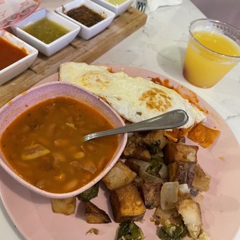 Taquero Mucho - chilaquiles - Mexican Near Me - Austin, Texas Taquero Mucho - chilaquiles - Mexican Near Me - Austin, Texas