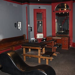 Oasis Aqualounge - Unleash your kinky side in our Oasis dunegon!