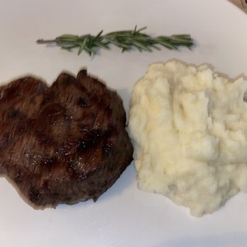 Baires Grill - Las Olas - Fillet mignon, with mashed potatoes - Argentine Near Me - Fort Lauderdale, Florida Baires Grill - Las Olas - Fillet mignon, with mashed potatoes - Argentine Near Me - Fort Lauderdale, Florida