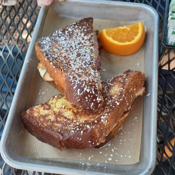 Refinery 14 - Monte Cristo - Breakfast & Brunch Near Me - Madrid, New Mexico
