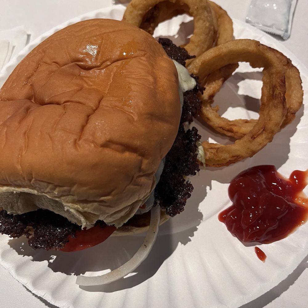 Hammered Cow - Build your own hamburger with onion rings - Burgers Near Me - Mobile, Alabama