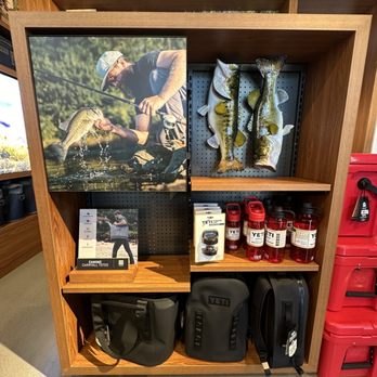 Yeti - Inside - Sporting Goods Near Me - Leawood, Kansas Yeti - Inside - Sporting Goods Near Me - Leawood, Kansas