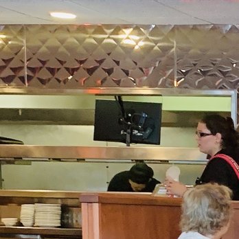 Denny's - Employee in food/drink prep/service area without masks. - Diners Near Me - Keyser, West Virginia