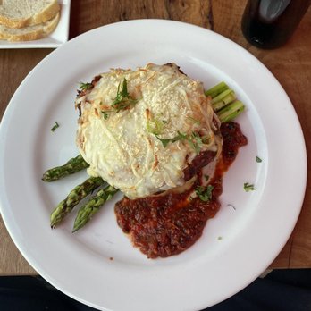 Delicioso Bistro - Chicken Parmesan with mashed potatoes and asparagus - Diners Near Me - Modesto, California