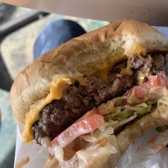 Super Burger - Standard cheeseburger - Burgers Near Me - Pasadena, California Super Burger - Standard cheeseburger - Burgers Near Me - Pasadena, California