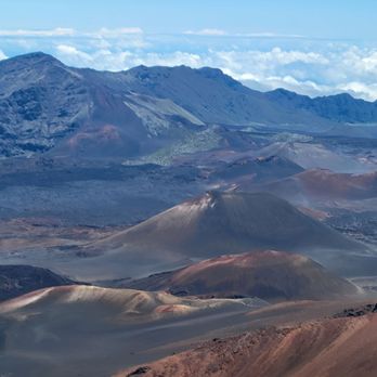 Haleakalā Visitor Center - Visitor Centers Near Me - Kula, Hawaii Haleakalā Visitor Center - Visitor Centers Near Me - Kula, Hawaii