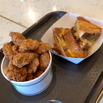 Hershey's Chocolate World - Pulled pork grilled cheese and chicken tenders - Kids Activities Near Me - Hershey, Pennsylvania