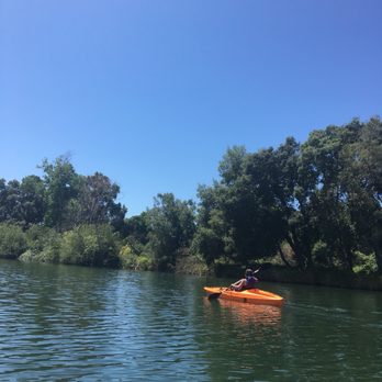 Lodi Lake Tours - Boat Tours Near Me - Lodi, California