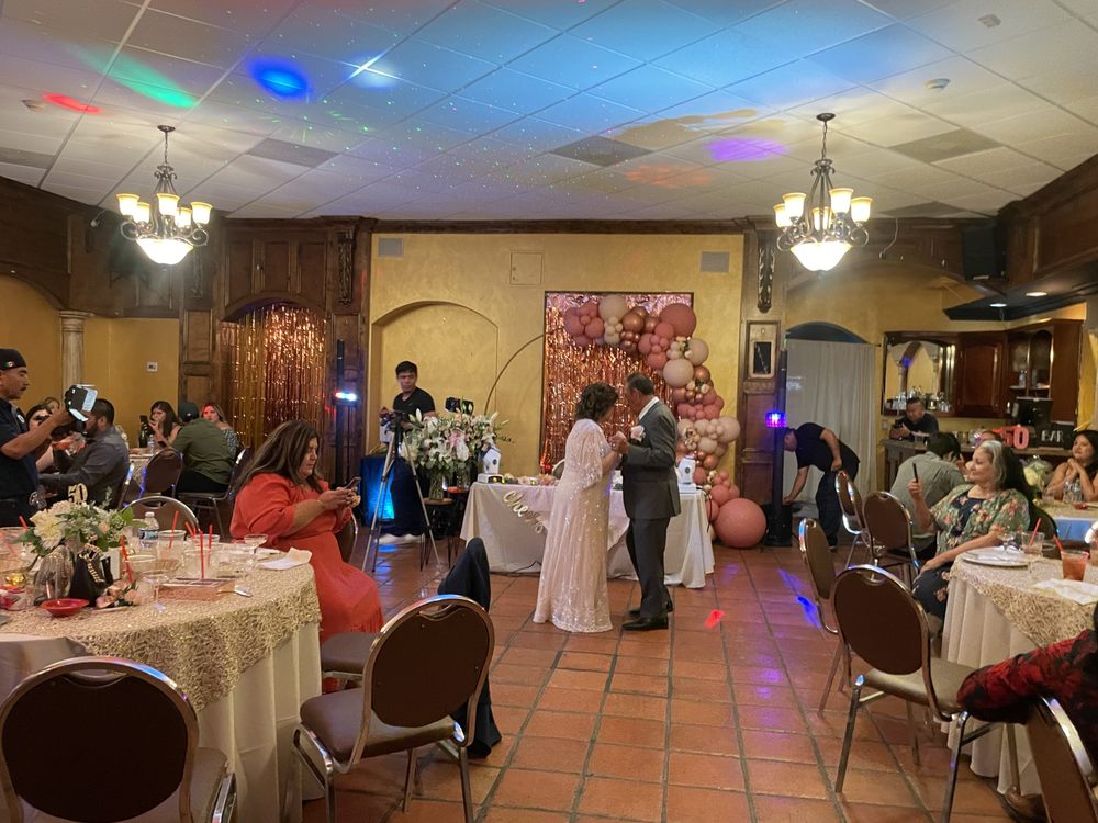 Dario's Mexican Restaurant