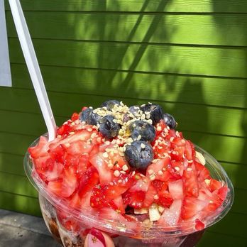 Juice Wave - Açaí Bowl - Juice Bars & Smoothies Near Me - San Diego, California
