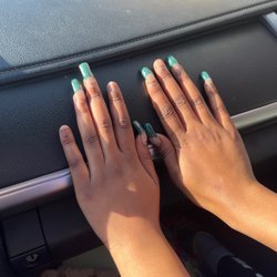 Rashel's Nails & Spa - Nails